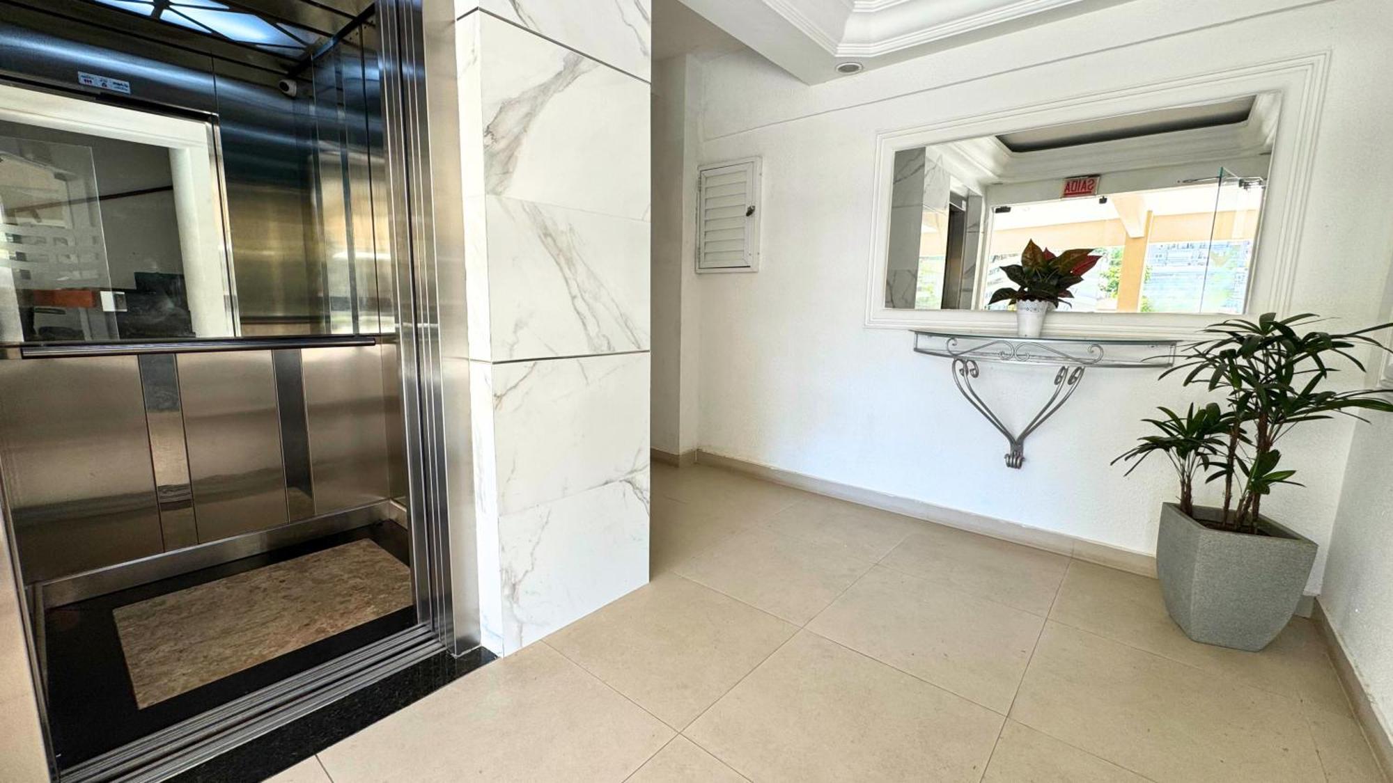 Apartamento A 10 Minutos A Pe Da Roda Gigante Balneário Camboriú Eksteriør bilde
